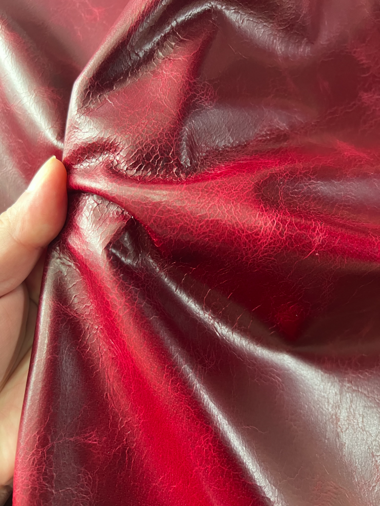 Oil-waxed Leather (1)