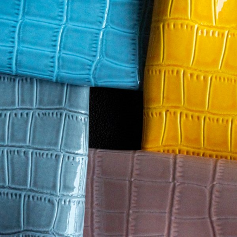 Dimensional Embossed Pu Synthetic