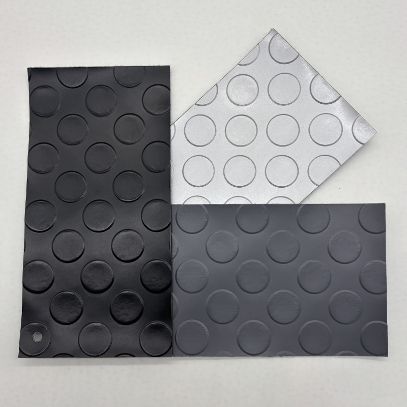 Studded Mat